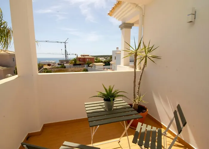 ílios - Porto De Mós, Lagos