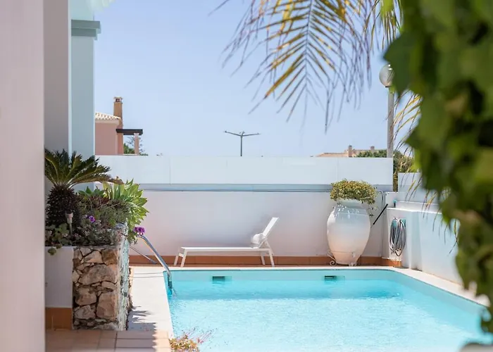 Villa Ilios - Porto De Mos, Lagos