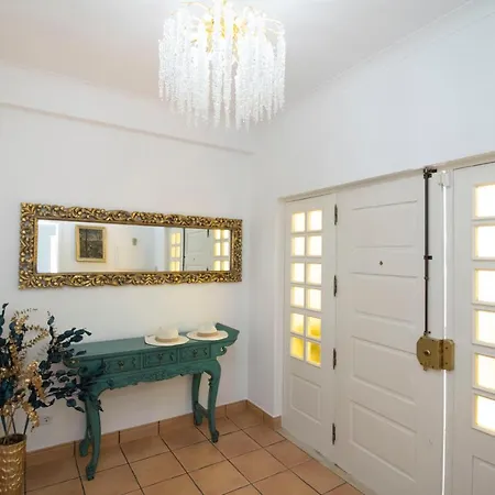 ílios - Porto De Mós, *